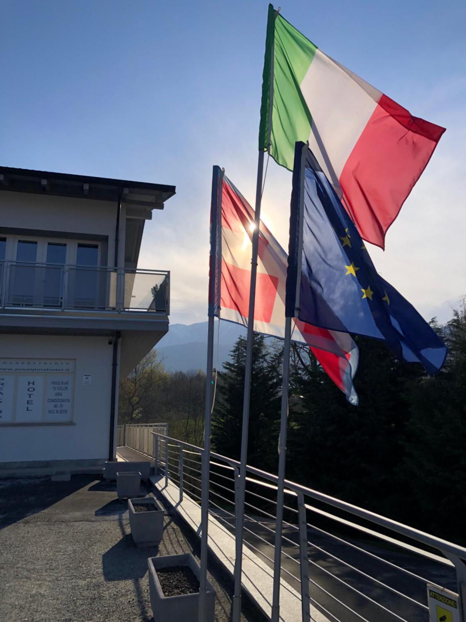 Prealpina Hotel Bagnolo Piemonte Exterior foto